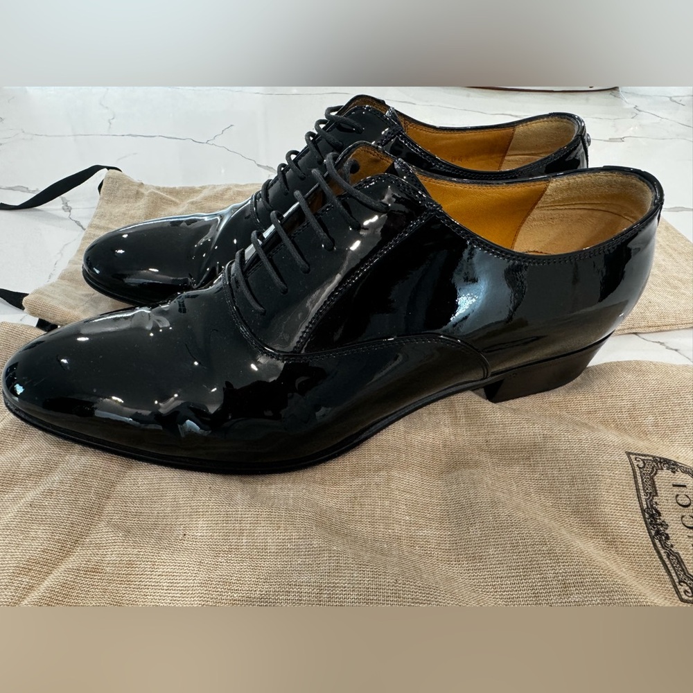 Gucci MEN'S LACE-UP SHOE WITH DOUBLE G